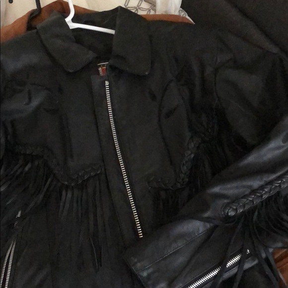 Leather jacket - Picture 2 of 5